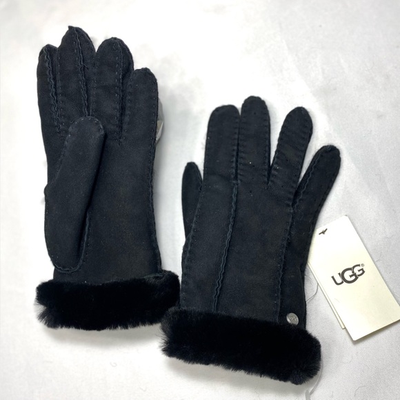UGG
Leather gloves - Picture 1 of 7